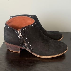 Lucky Brand black suede ankle boots/booties